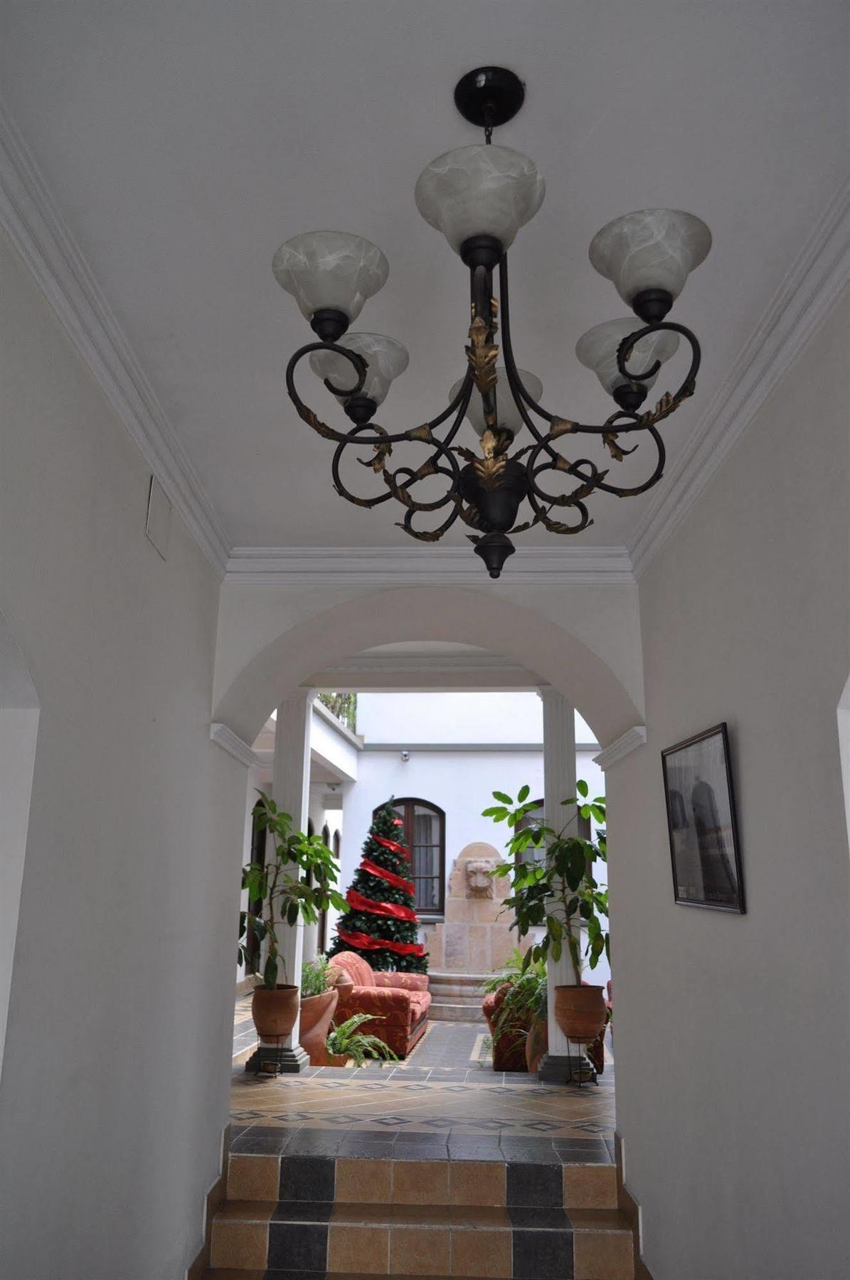 Hostal Patrimonio - Sucre Exterior foto